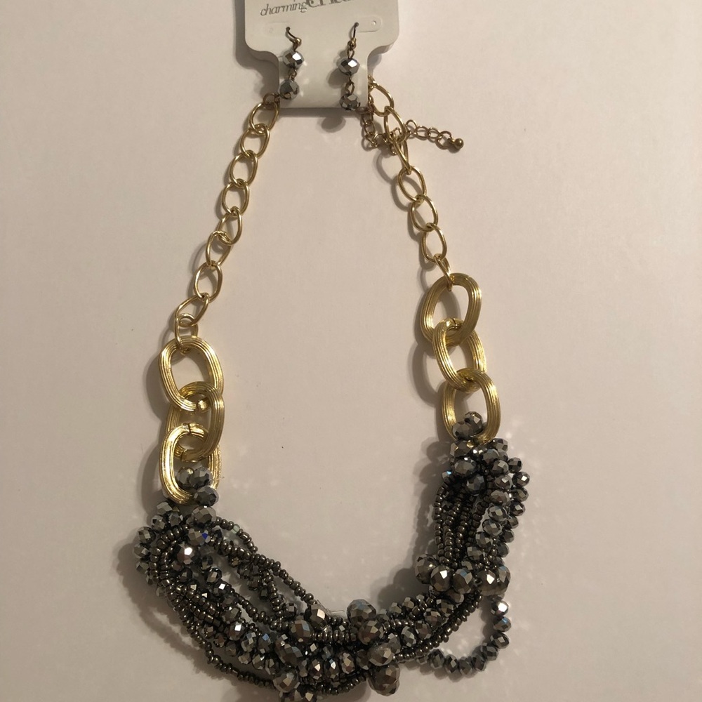 NEW!! Gorgeous dress necklace and earrings Charming Charlie